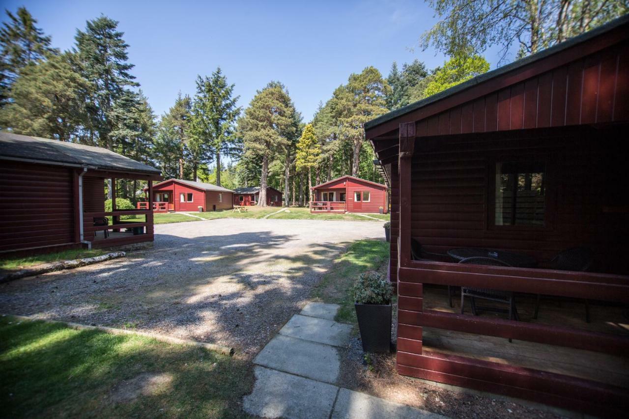 Invercauld Lodges Баллатер Экстерьер фото