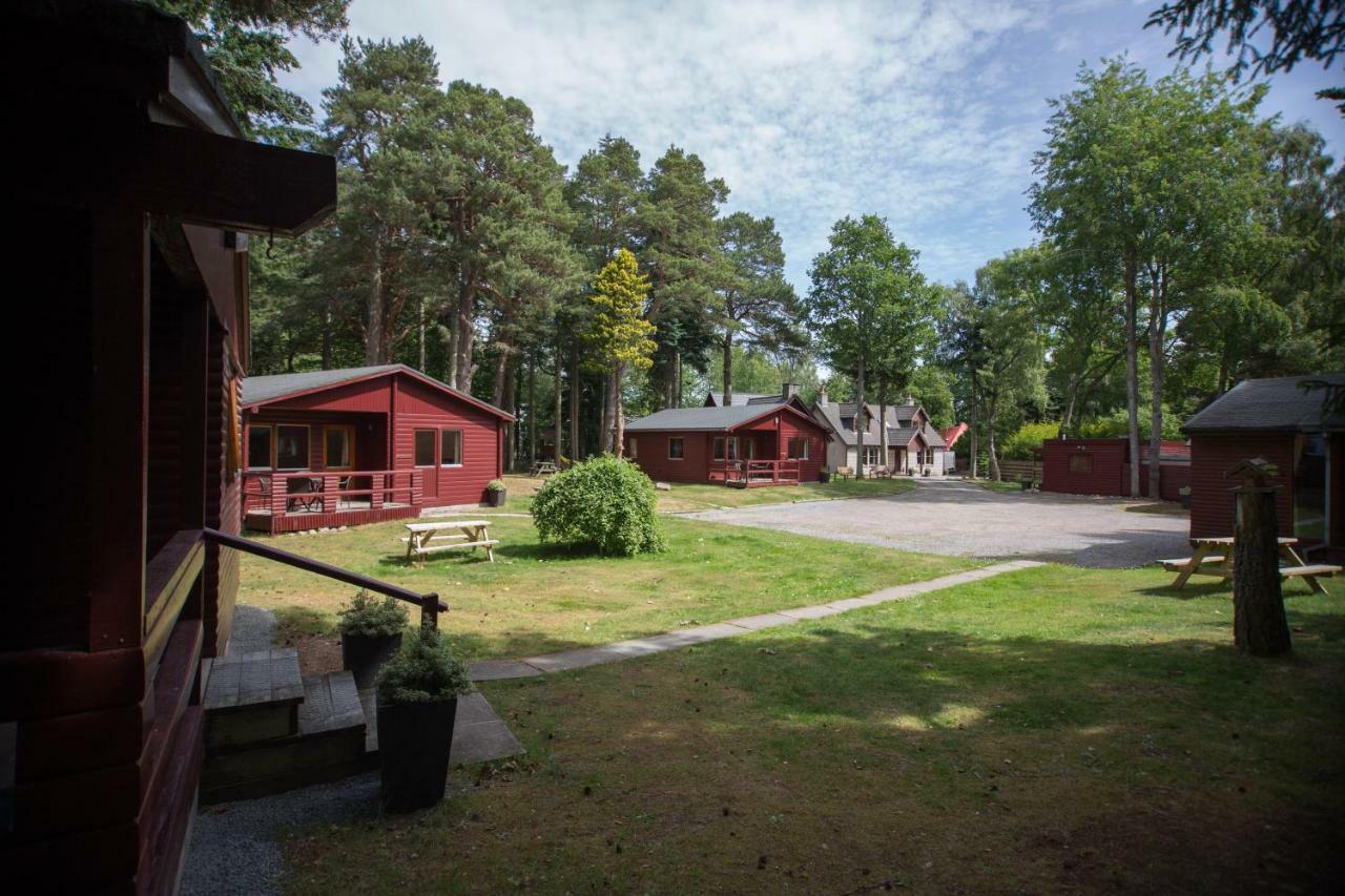 Invercauld Lodges Баллатер Экстерьер фото