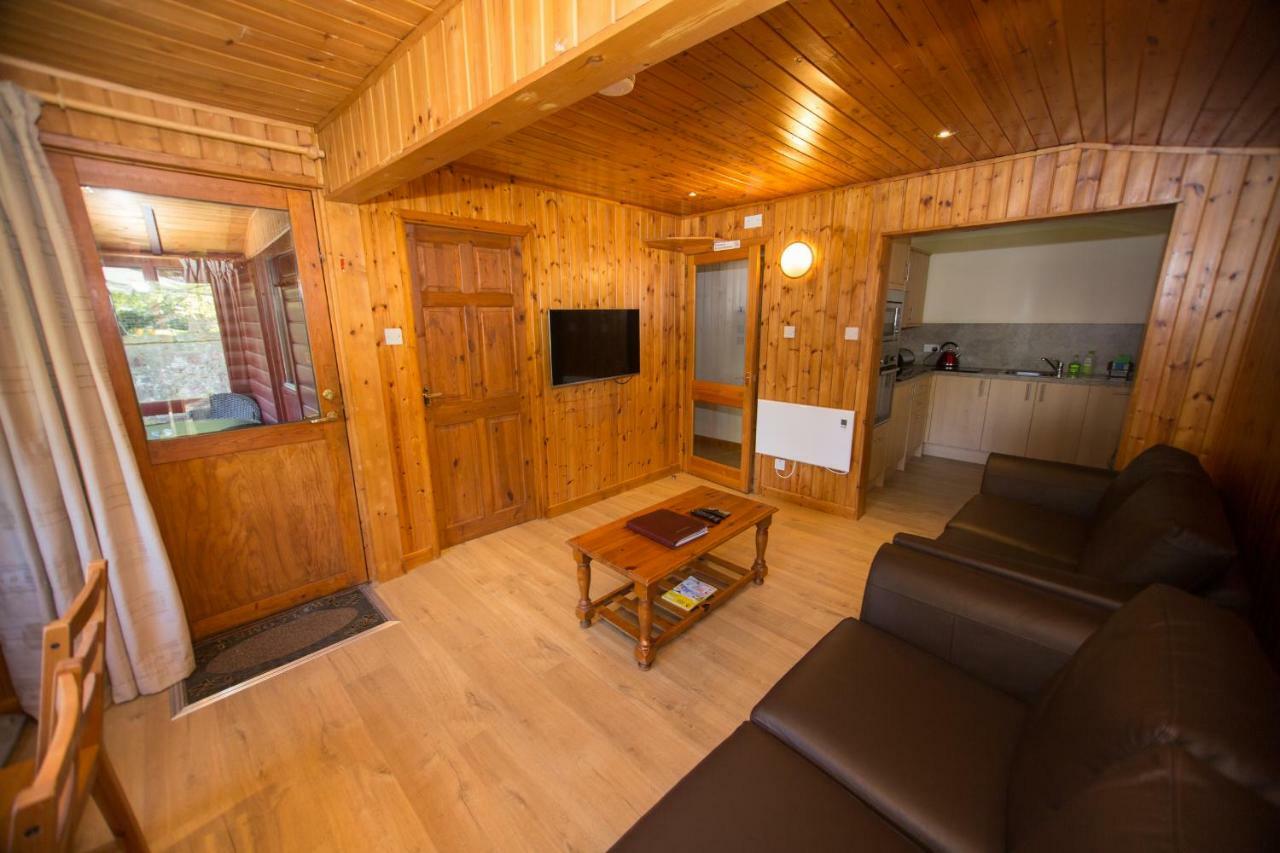Invercauld Lodges Баллатер Экстерьер фото